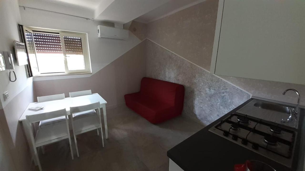 Casa Vacanze Sabin Apartment โปลีญาโนอามาเร ภายนอก รูปภาพ